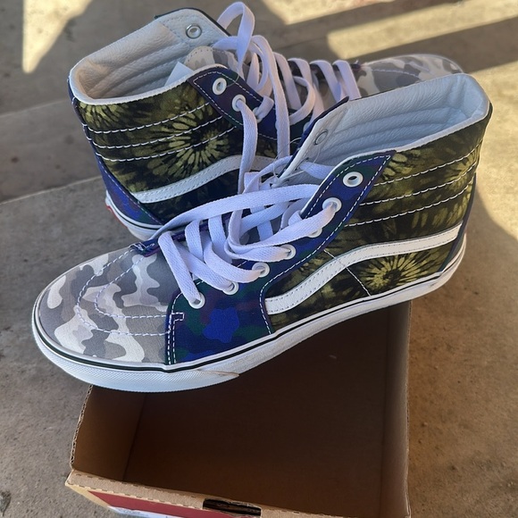 Vans Sk8 Hi- Size 7 - Brand new in box - Picture 3 of 4